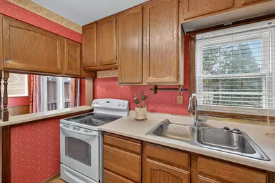 1004 8th Avenue NW, Rochester, MN 55901 - Photo 7