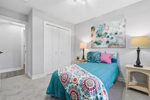 4301 Heritage Hills Dr, Bloomington, MN 55437 - Photo 19