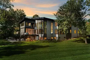 746 Peninsula Point Rd, Shakopee, MN 55379 - Photo 1