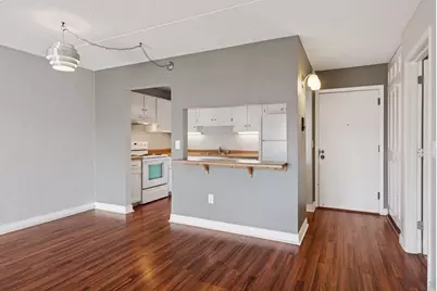 10501 Cedar Lake Road #414, Minnetonka, MN 55305 - Photo 13