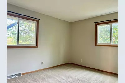 6245 Annapolis Lane N, Maple Grove, MN 55311 - Photo 7