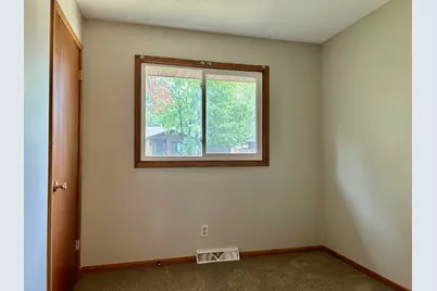 6245 Annapolis Lane N, Maple Grove, MN 55311 - Photo 9