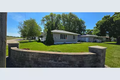 313 3rd Avenue N, Emmons, MN 56029 - Photo 3