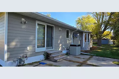 313 3rd Avenue N, Emmons, MN 56029 - Photo 7