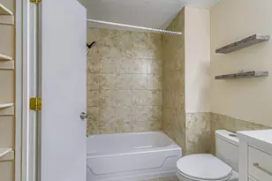 335 Elan Ct, Woodbury, MN 55125 - Photo 21