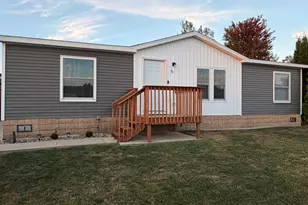 5 Southfork Dr SE, Kasson, MN 55944 - Photo 1