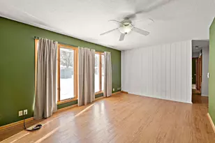 432 4th Ave NE, Osseo, MN 55369 - Photo 3