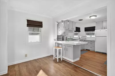 2212 55th Avenue N, Brooklyn Center, MN 55430 - Photo 9