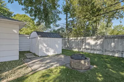 2212 55th Avenue N, Brooklyn Center, MN 55430 - Photo 39