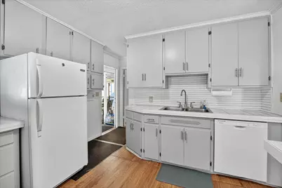 2212 55th Avenue N, Brooklyn Center, MN 55430 - Photo 13