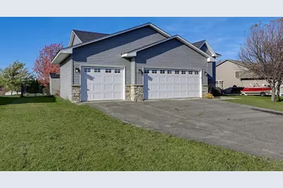 992 Farmers Ridge Trail, Belle Plaine, MN 56011 - Photo 3