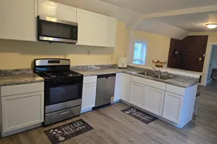 225 E 5th St, Red Wing, MN 55066 - Photo 17