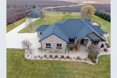 575 111th Street, Pipestone, MN 56164 - Photo 3