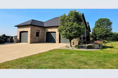 575 111th Street, Pipestone, MN 56164 - Photo 7