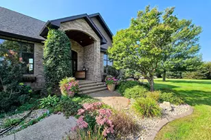 575 111th St, Pipestone, MN 56164 - Photo 9