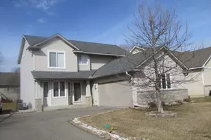 1624 Philipp Way, Shakopee, MN 55379 - Photo 1