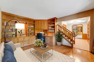 4715 Pilgrim Ln N, Plymouth, MN 55442 - Photo 7