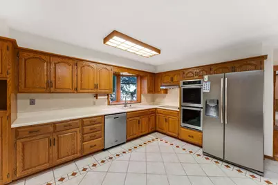 4715 Pilgrim Lane N, Plymouth, MN 55442 - Photo 17