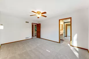 4715 Pilgrim Ln N, Plymouth, MN 55442 - Photo 35