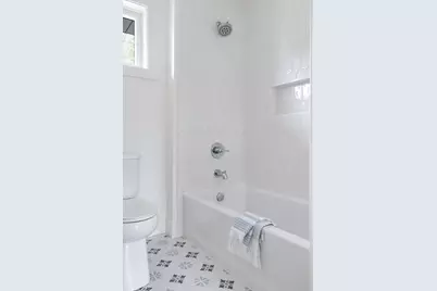 260 Eastwood Court, Chanhassen, MN 55317 - Photo 69