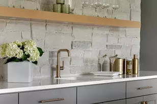 260 Eastwood Ct, Chanhassen, MN 55317 - Photo 85