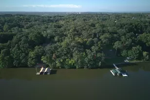 260 Eastwood Ct, Chanhassen, MN 55317 - Photo 97