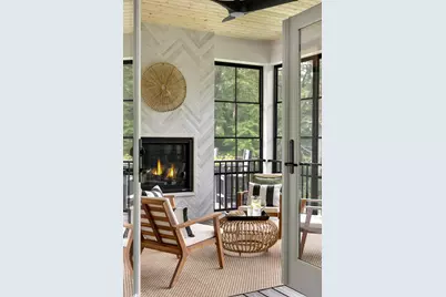 260 Eastwood Court, Chanhassen, MN 55317 - Photo 39