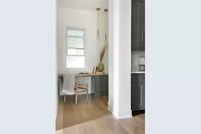 260 Eastwood Court, Chanhassen, MN 55317 - Photo 31