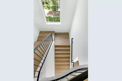 260 Eastwood Court, Chanhassen, MN 55317 - Photo 47