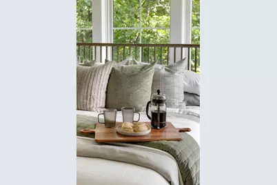 260 Eastwood Court, Chanhassen, MN 55317 - Photo 55