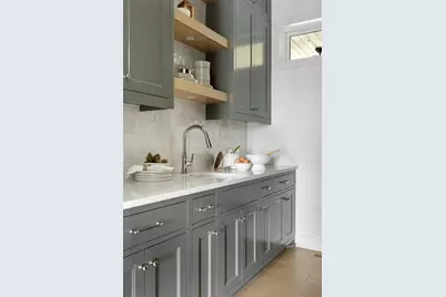 260 Eastwood Court, Chanhassen, MN 55317 - Photo 35