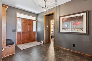 10758 Watersedge Ln, Woodbury, MN 55129 - Photo 13