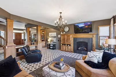 10758 Watersedge Lane, Woodbury, MN 55129 - Photo 5