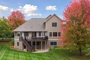 10758 Watersedge Ln, Woodbury, MN 55129 - Photo 113