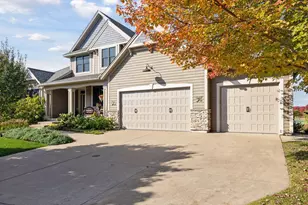 10758 Watersedge Ln, Woodbury, MN 55129 - Photo 91