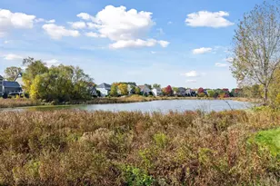 10758 Watersedge Ln, Woodbury, MN 55129 - Photo 105