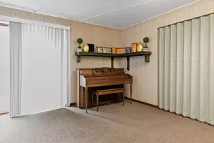 2700 Oxford St N, Roseville, MN 55113 - Photo 23