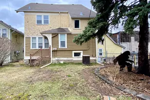 702 4th St E, Saint Paul, MN 55106 - Photo 27