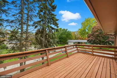 944 Pine View Court, Saint Paul, MN 55119 - Photo 25