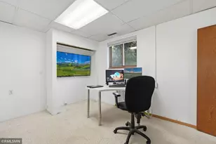 944 Pine View Ct, Saint Paul, MN 55119 - Photo 19