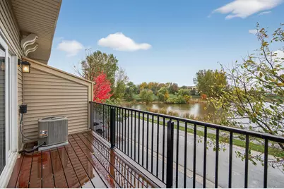 11221 Aberdeen Street NE #I, Blaine, MN 55449 - Photo 7