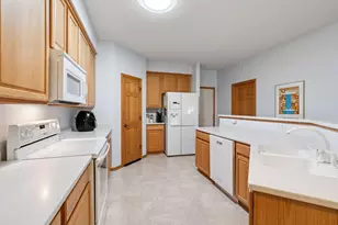 11240 Hastings St NE, Blaine, MN 55449 - Photo 19