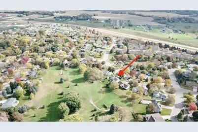 712 23rd Street SE, Willmar, MN 56201 - Photo 3