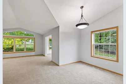 2099 Albemarle Court N, Roseville, MN 55113 - Photo 13