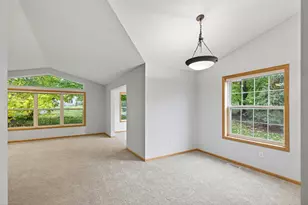 2099 Albemarle Ct N, Roseville, MN 55113 - Photo 13