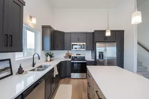 2408 38th Ave S, Moorhead, MN 56560 - Photo 17