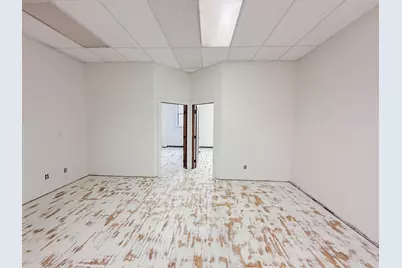 906 W Lincoln Avenue, Olivia, MN 56277 - Photo 27