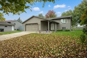 807 25th St SE, Rochester, MN 55904 - Photo 1