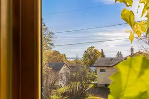 2402 Piedmont Ave, Duluth, MN 55811 - Photo 7