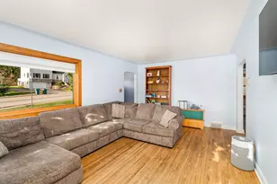 2402 Piedmont Ave, Duluth, MN 55811 - Photo 5